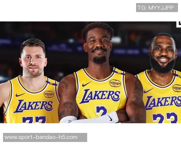 湖人媒体日回顾詹姆斯谈退役东契奇分享融入感受艾顿面对巨大压力 湖人媒体日回顾詹姆斯谈退役东契奇分享融入感受艾顿面对巨大压力