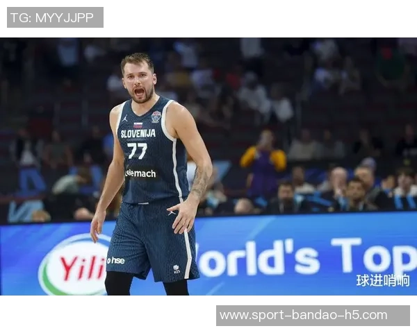 东契奇退役后雕像将定格他与裁判争论的经典瞬间 东契奇退役后雕像将定格他与裁判争论的经典瞬间